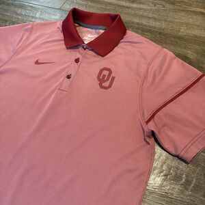 Nike Oklahoma Sooners Polo Shirt Mens Medium Red Dri-FIT NCAA Golf OU Preppy